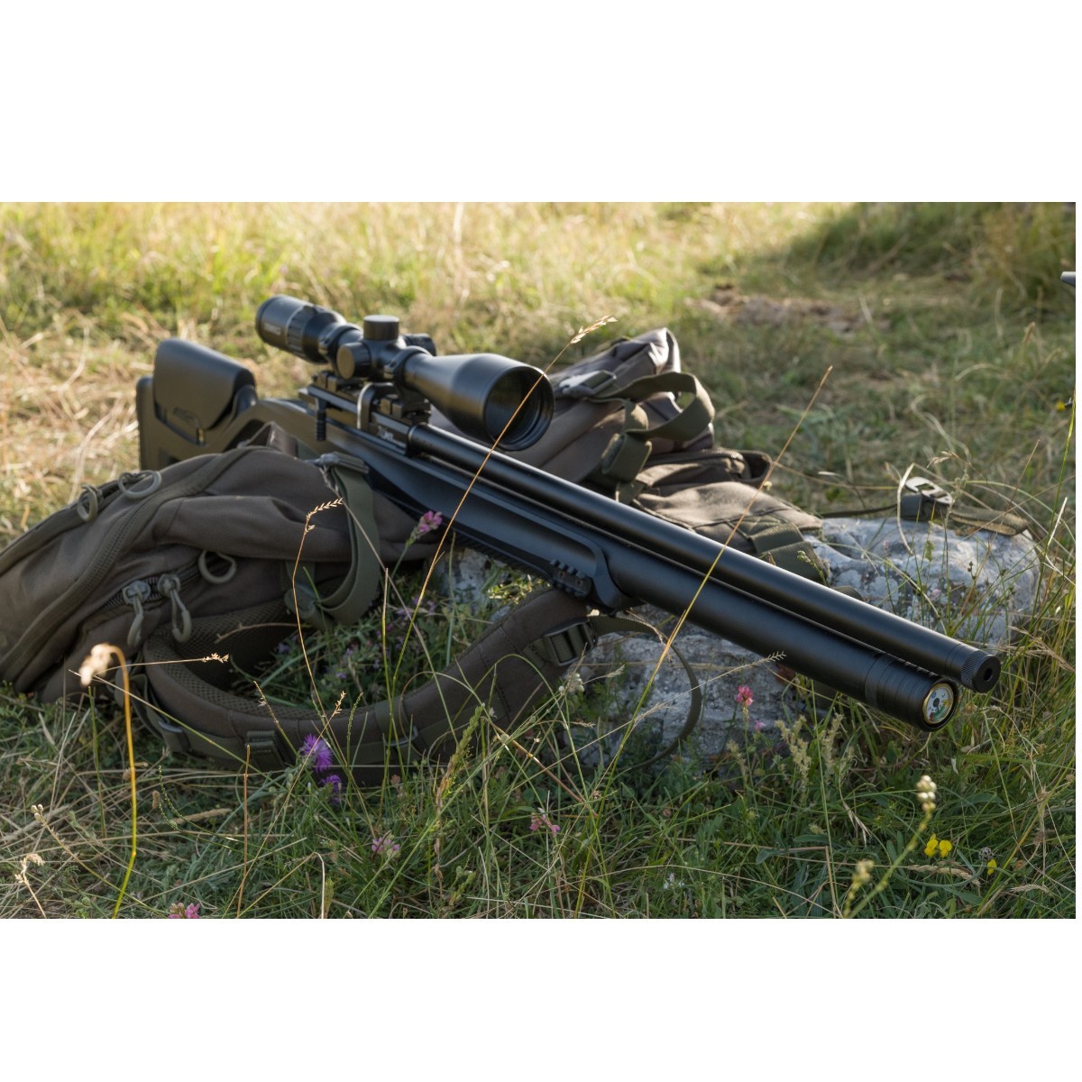 Stoeger XM1 Ranger Carbon PCP luftgevær Combo 4,5 mm