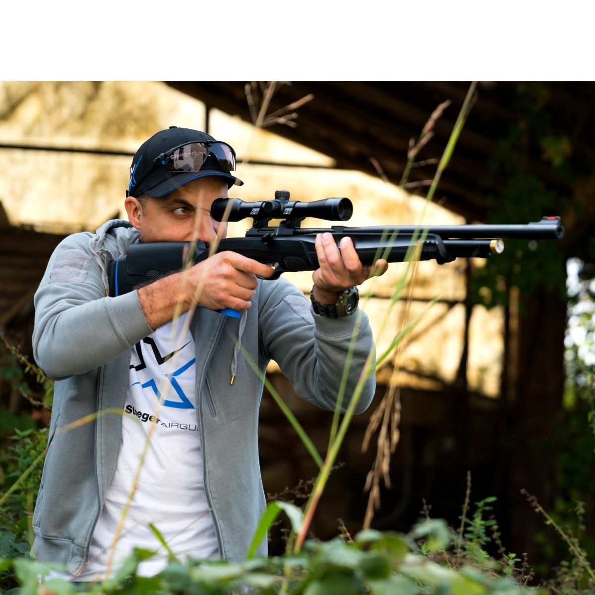 Stoeger XM1 S4 Suppressor Combo PCP luftgevær 4,5 mm