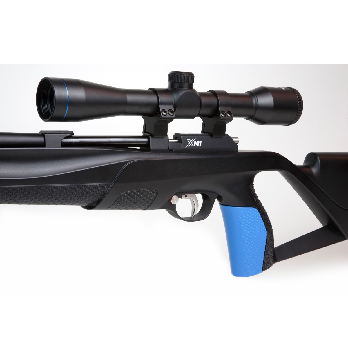 Stoeger XM1 S4 Suppressor Combo PCP luftgevær 4,5 mm