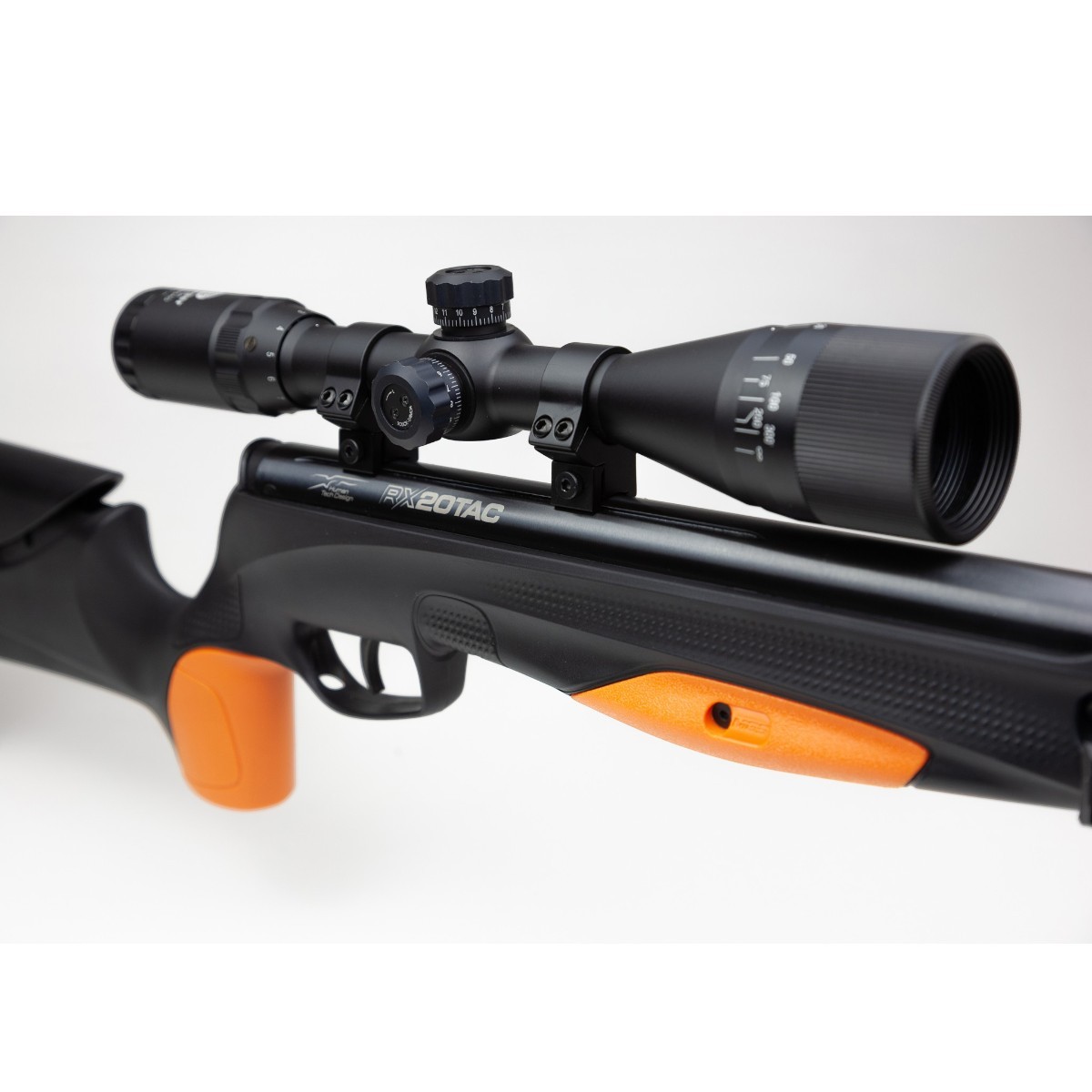 Stoeger RX20TAC Suppressor luftgevær Combo 4,5 mm - 3-9x40 AO & bipod