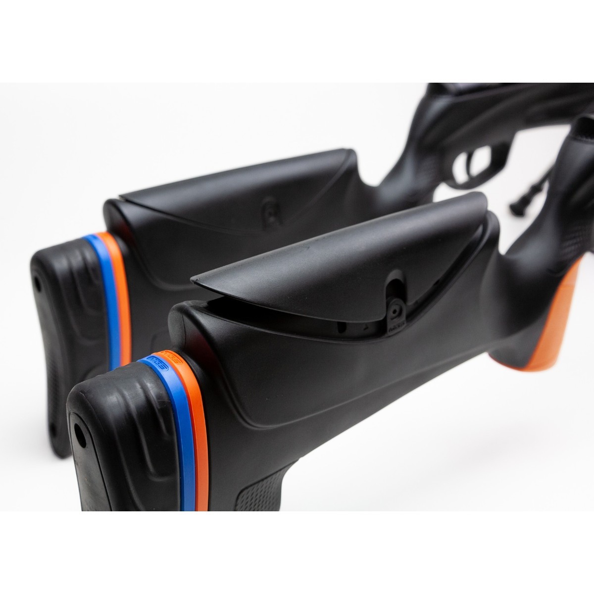 Stoeger RX20TAC Suppressor luftgevær Combo 4,5 mm - 3-9x40 AO & bipod