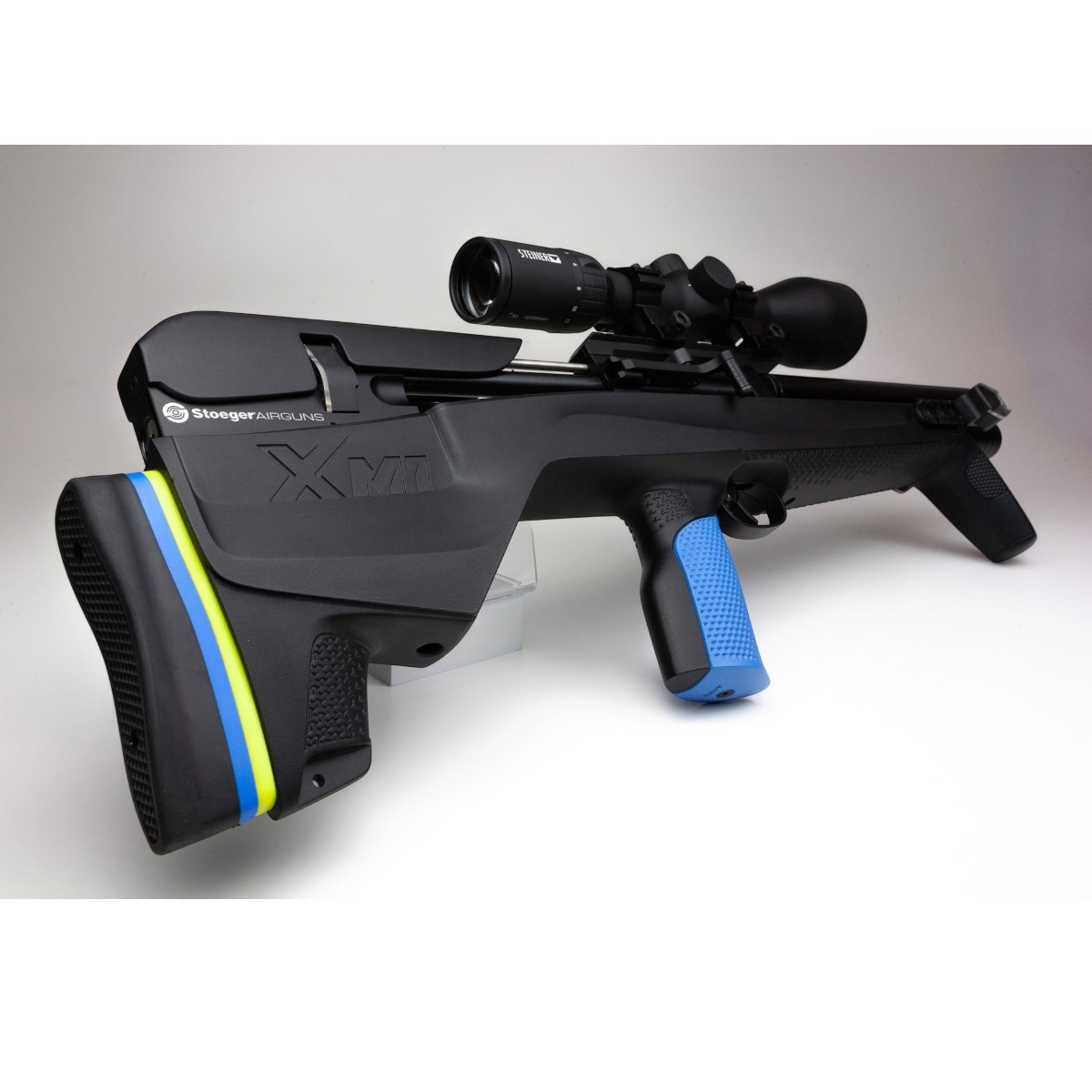 Stoeger XM1 Bullpup PCP luftgevær Combo 4,5 mm - 3-9x40 AO + 2 magasiner